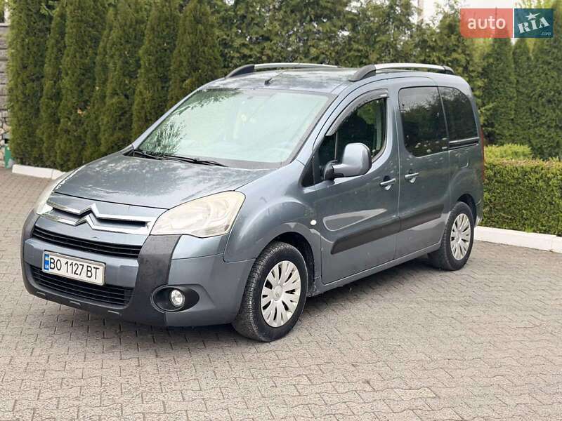 Минивэн Citroen Berlingo 2008 в 