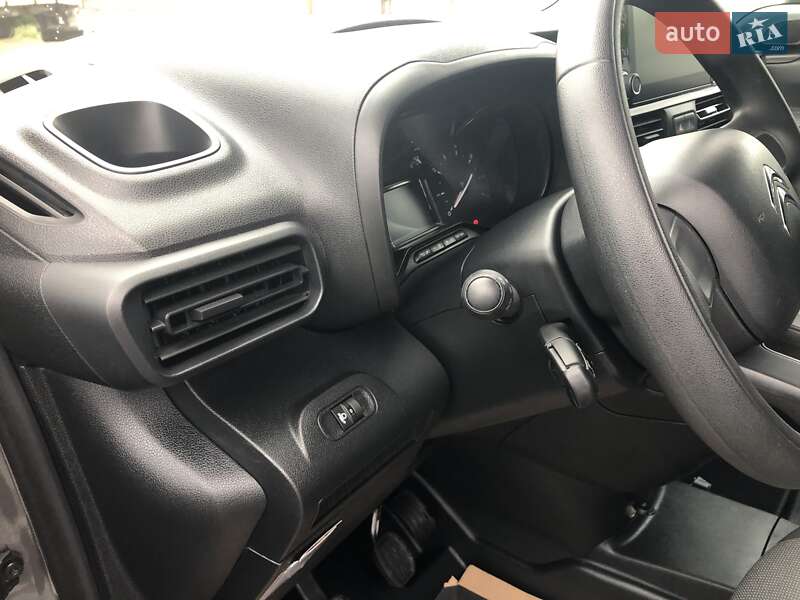 Вантажний фургон Citroen Berlingo 2022 в Рівному