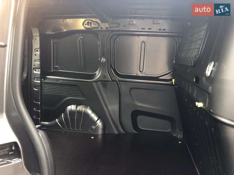 Вантажний фургон Citroen Berlingo 2022 в Рівному