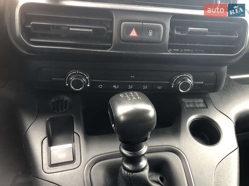 Вантажний фургон Citroen Berlingo 2022 в Рівному