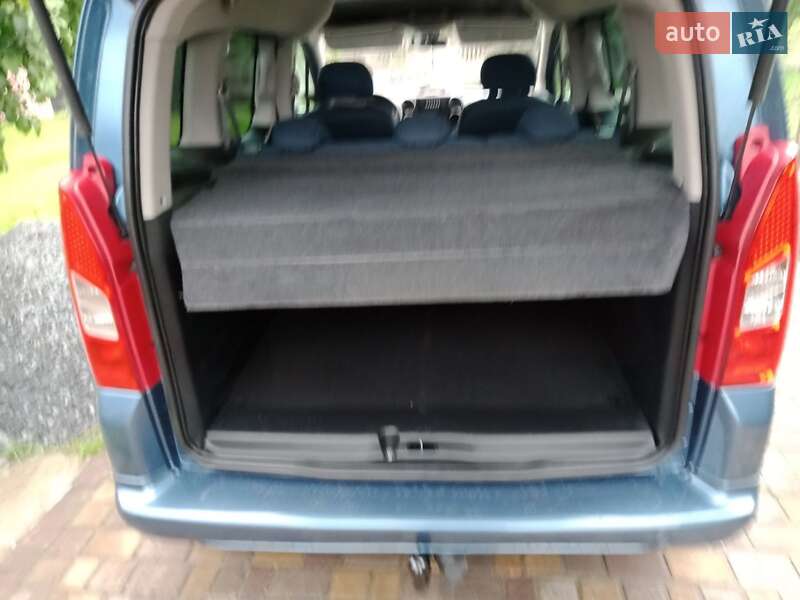 Минивэн Citroen Berlingo 2011 в Ровно