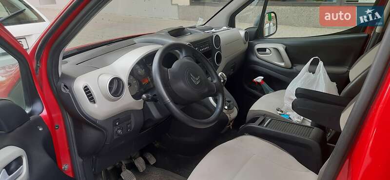 Мінівен Citroen Berlingo 2013 в Дніпрі