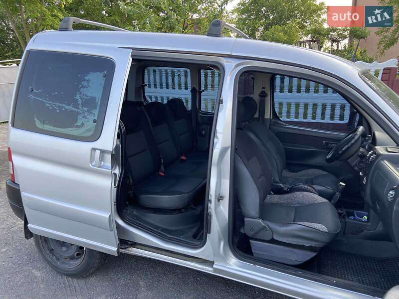 Мінівен Citroen Berlingo 2006 в Львові