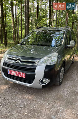 Минивэн Citroen Berlingo 2011 в 