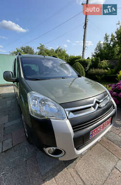 Минивэн Citroen Berlingo 2011 в 