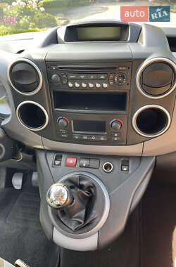 Минивэн Citroen Berlingo 2011 в 