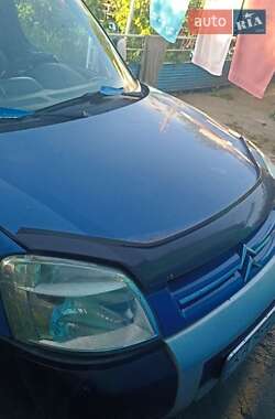 Минивэн Citroen Berlingo 2004 в Петропавловской Борщаговке