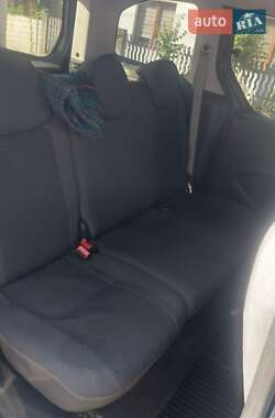 Минивэн Citroen Berlingo 2010 в 