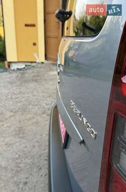 Минивэн Citroen Berlingo 2019 в 