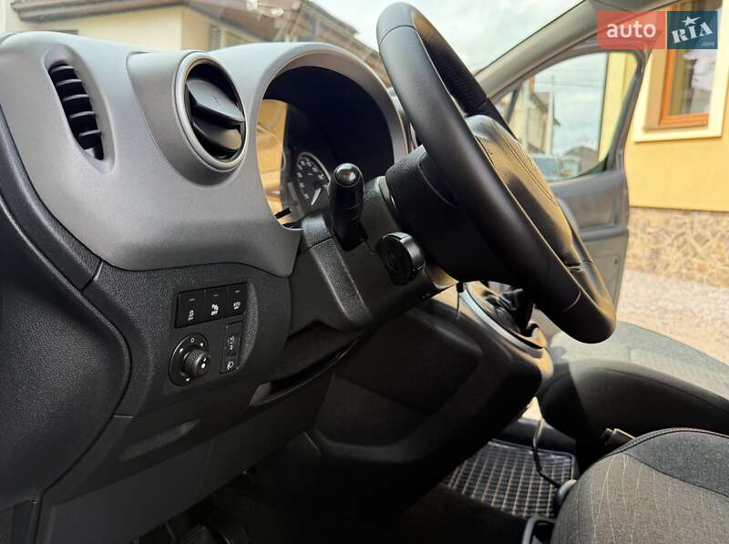 Мінівен Citroen Berlingo 2018 в Львові