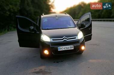 Минивэн Citroen Berlingo 2011 в 