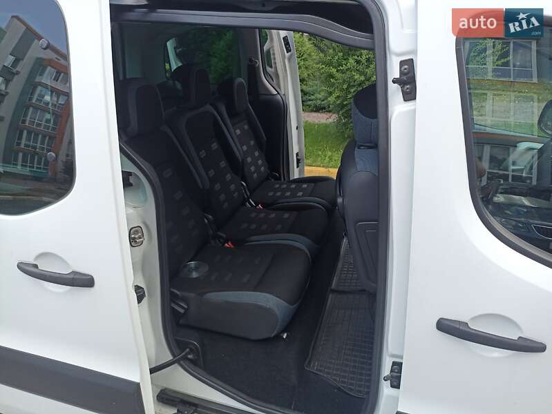 Мінівен Citroen Berlingo 2013 в Ірпені