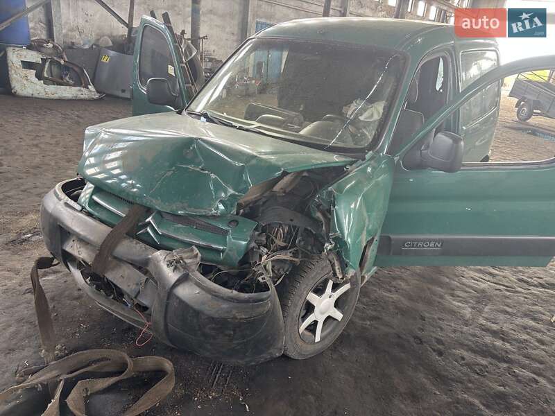 Грузовой фургон Citroen Berlingo 2006 в Синельниково
