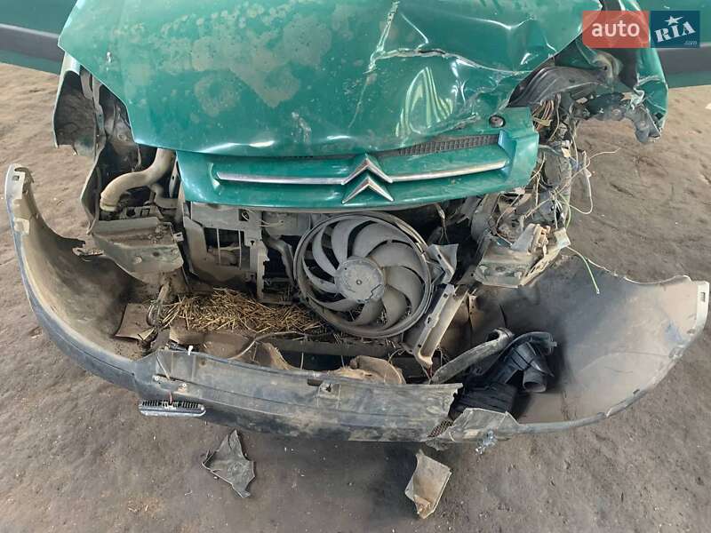 Грузовой фургон Citroen Berlingo 2006 в Синельниково