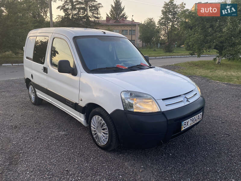 Минивэн Citroen Berlingo 2006 в Изяславе