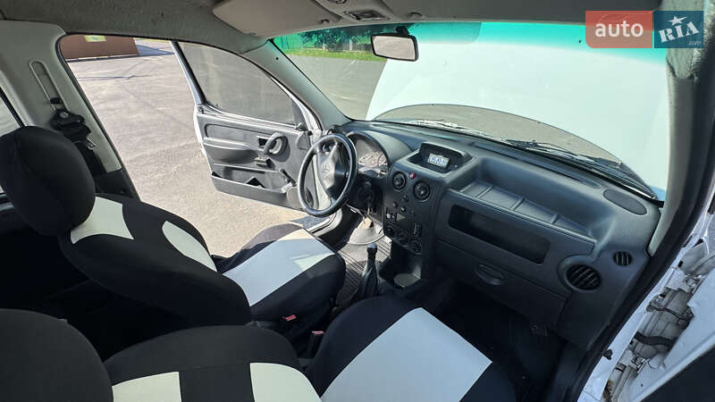 Минивэн Citroen Berlingo 2006 в Ровно