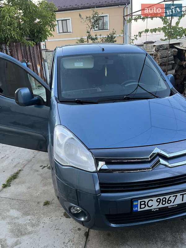 Минивэн Citroen Berlingo 2008 в 