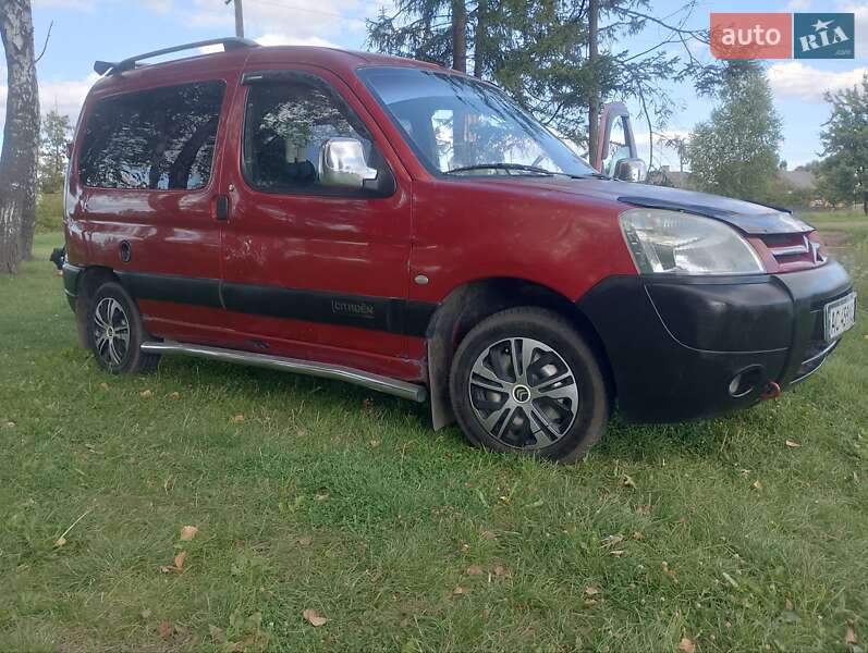Мінівен Citroen Berlingo 2003 в Любомлі фото 9 Мінівен Citroen Berlingo 2003 в Любомлі