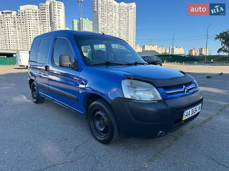 Минивэн Citroen Berlingo 2010 в 