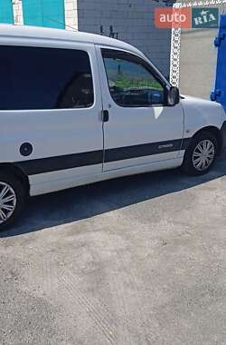 Грузовой фургон Citroen Berlingo 2007 в 