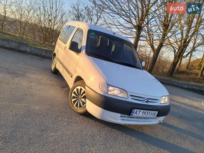 Минивэн Citroen Berlingo 2002 в Бурштыне