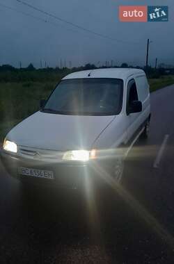 Вантажний фургон Citroen Berlingo 2002 в Стрию