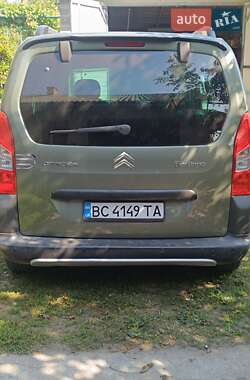 Минивэн Citroen Berlingo 2010 в 
