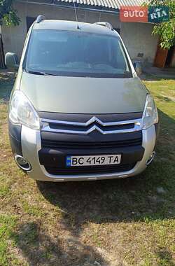 Минивэн Citroen Berlingo 2010 в 
