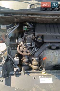Минивэн Citroen Berlingo 2010 в 