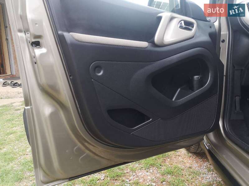 Минивэн Citroen Berlingo 2012 в Киеве