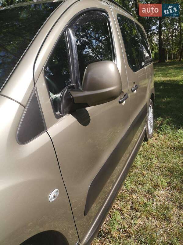 Минивэн Citroen Berlingo 2012 в Киеве