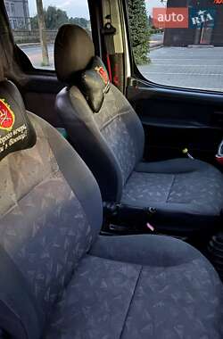 Грузопассажирский фургон Citroen Berlingo 2002 в 