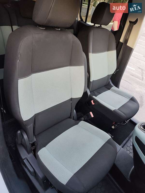 Минивэн Citroen Berlingo 2019 в Спасском