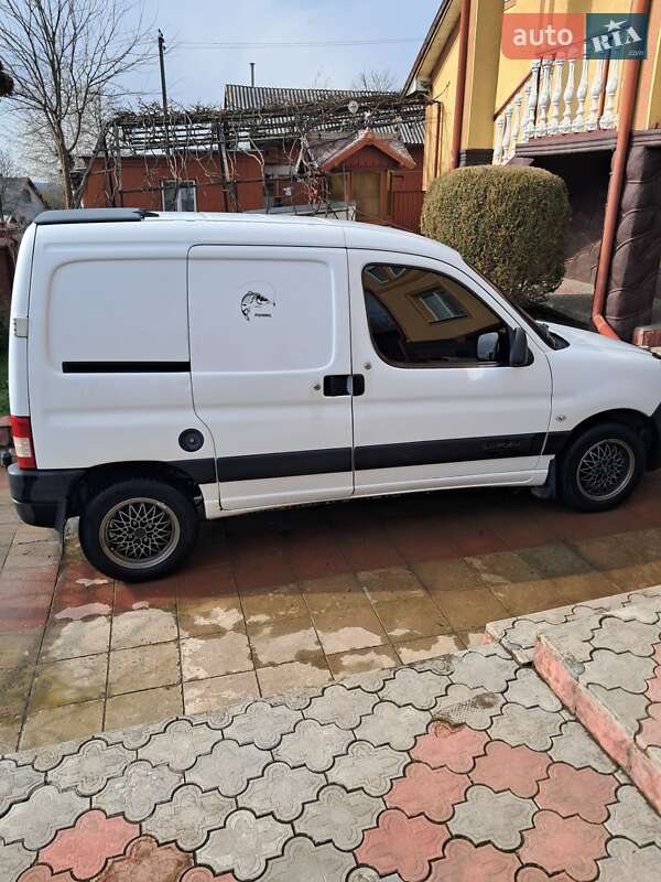 Грузовой фургон Citroen Berlingo 2007 в Глыбокой