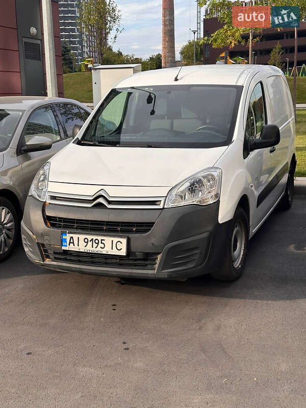 Грузовой фургон Citroen Berlingo 2016 в Киеве