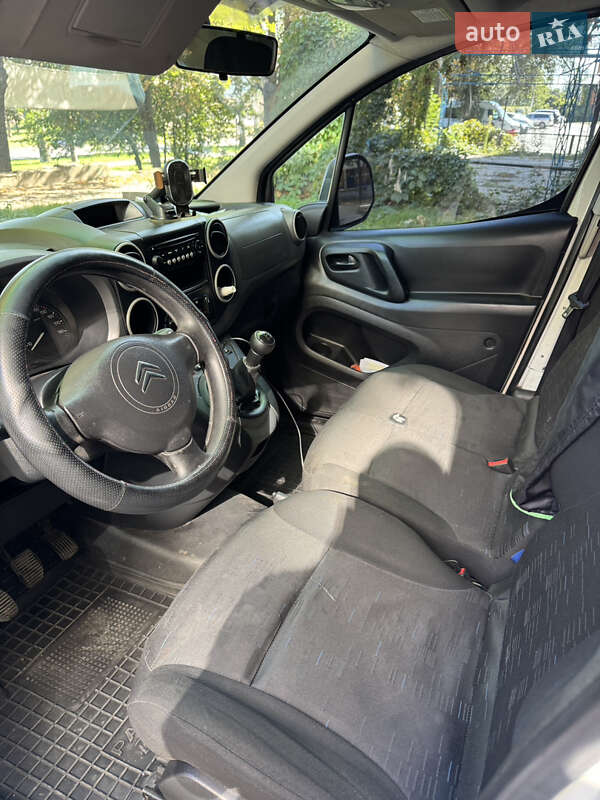 Грузовой фургон Citroen Berlingo 2011 в Запорожье