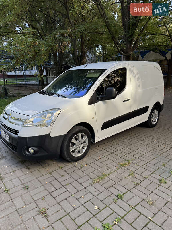 Грузовой фургон Citroen Berlingo 2011 в Запорожье