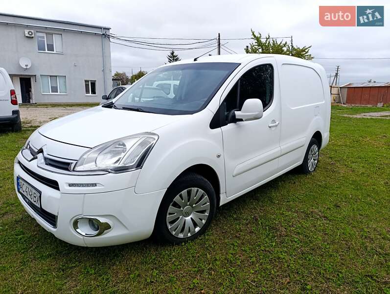 Грузовой фургон Citroen Berlingo 2013 в Луцке