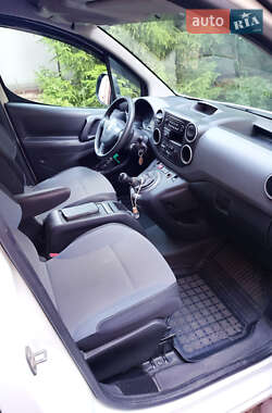 Минивэн Citroen Berlingo 2011 в 