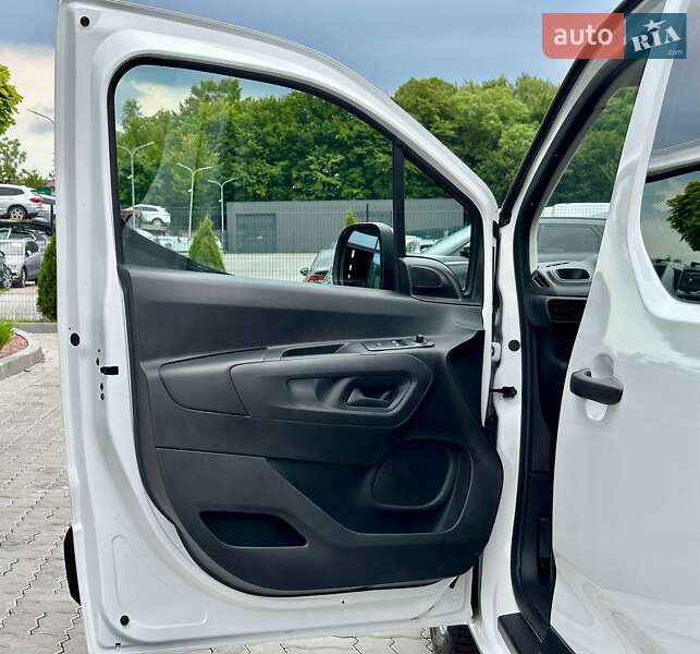 Минивэн Citroen Berlingo 2022 в Львове