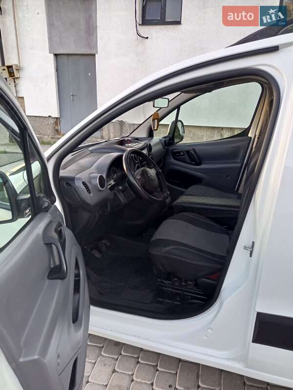 Минивэн Citroen Berlingo 2009 в Чорткове