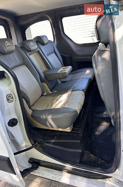 Минивэн Citroen Berlingo 2011 в 