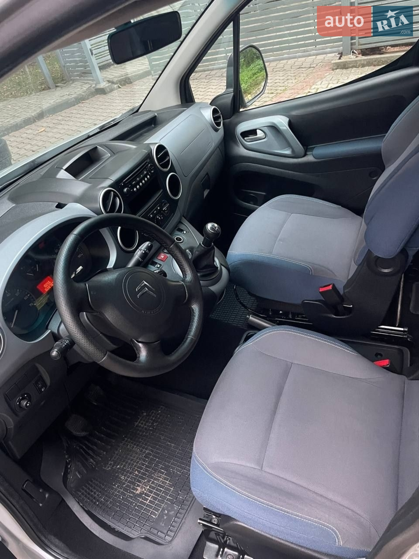 2011 Citroen Berlingo - мініатюра 10