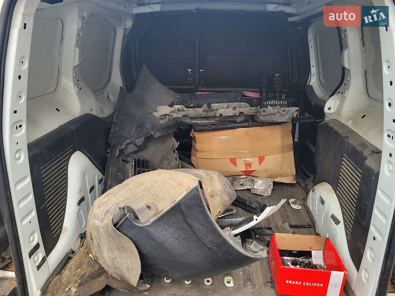 Грузовой фургон Citroen Berlingo 2012 в Николаеве