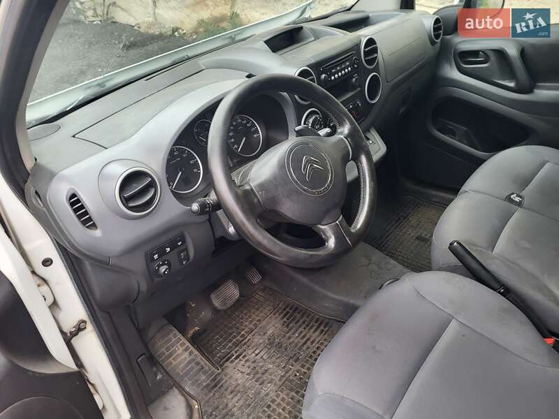 Грузовой фургон Citroen Berlingo 2012 в Николаеве