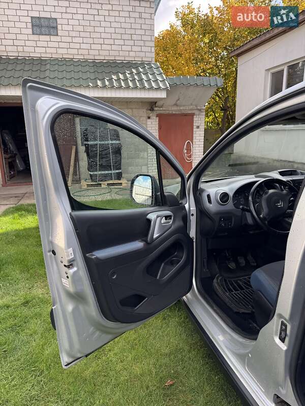 Минивэн Citroen Berlingo 2010 в Киеве фото 10 Минивэн Citroen Berlingo 2010 в Киеве