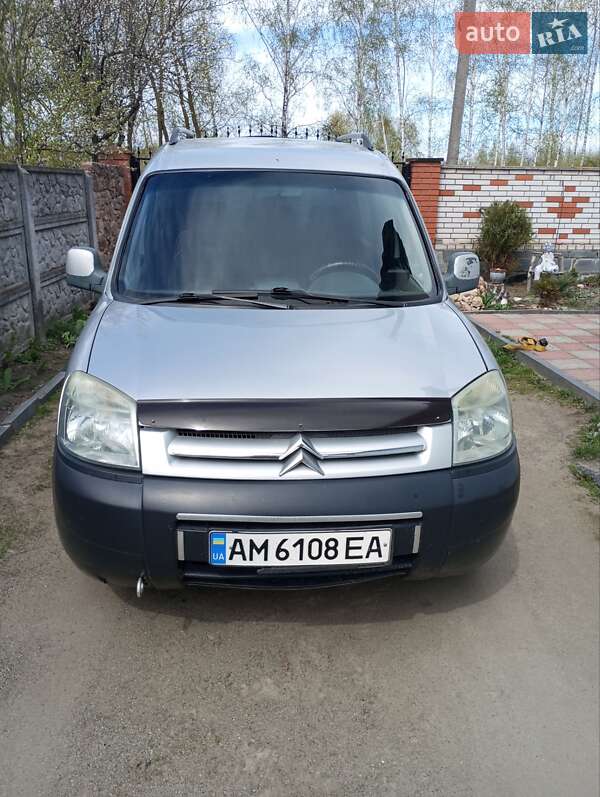Минивэн Citroen Berlingo 2004 в Радомышле фото Минивэн Citroen Berlingo 2004 в Радомышле