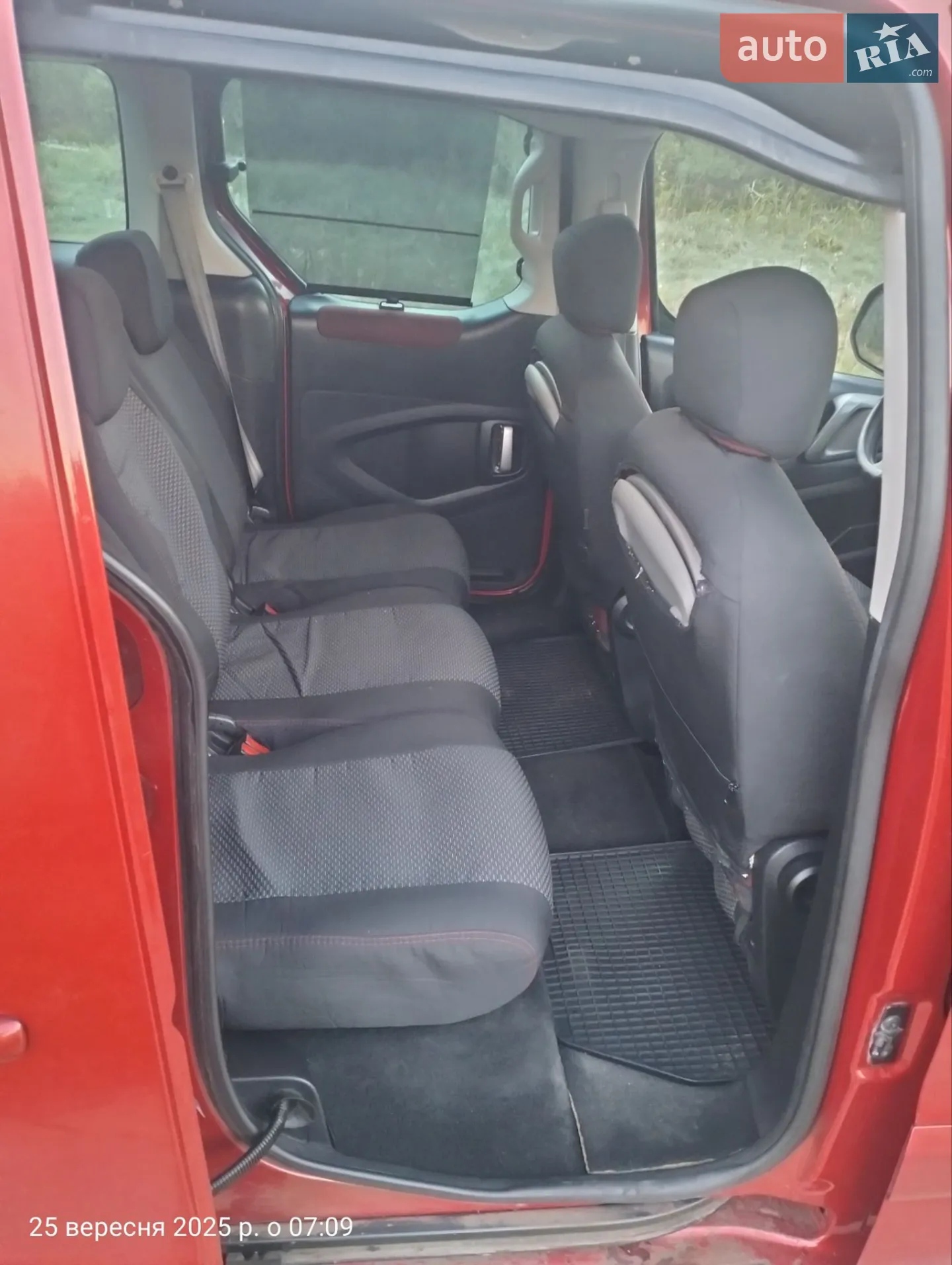 2010 Citroen Berlingo - мініатюра 33