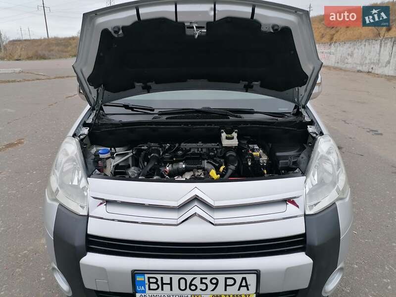 Минивэн Citroen Berlingo 2010 в Латовке