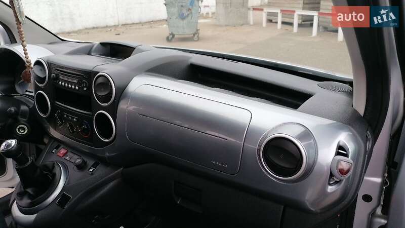 Минивэн Citroen Berlingo 2010 в Латовке